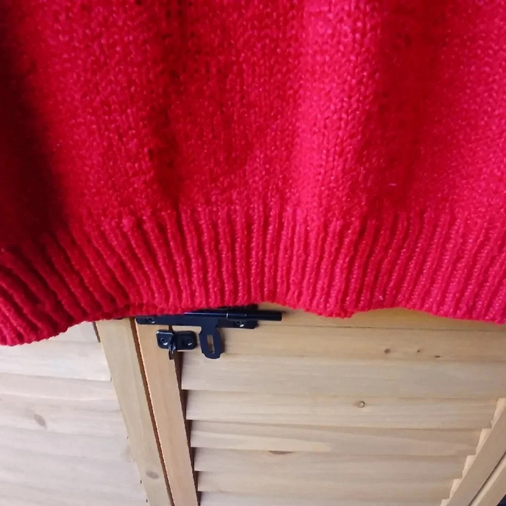Partners by Mervyns Vintage Red Crew Neck Sweater - Picture 9 of 10